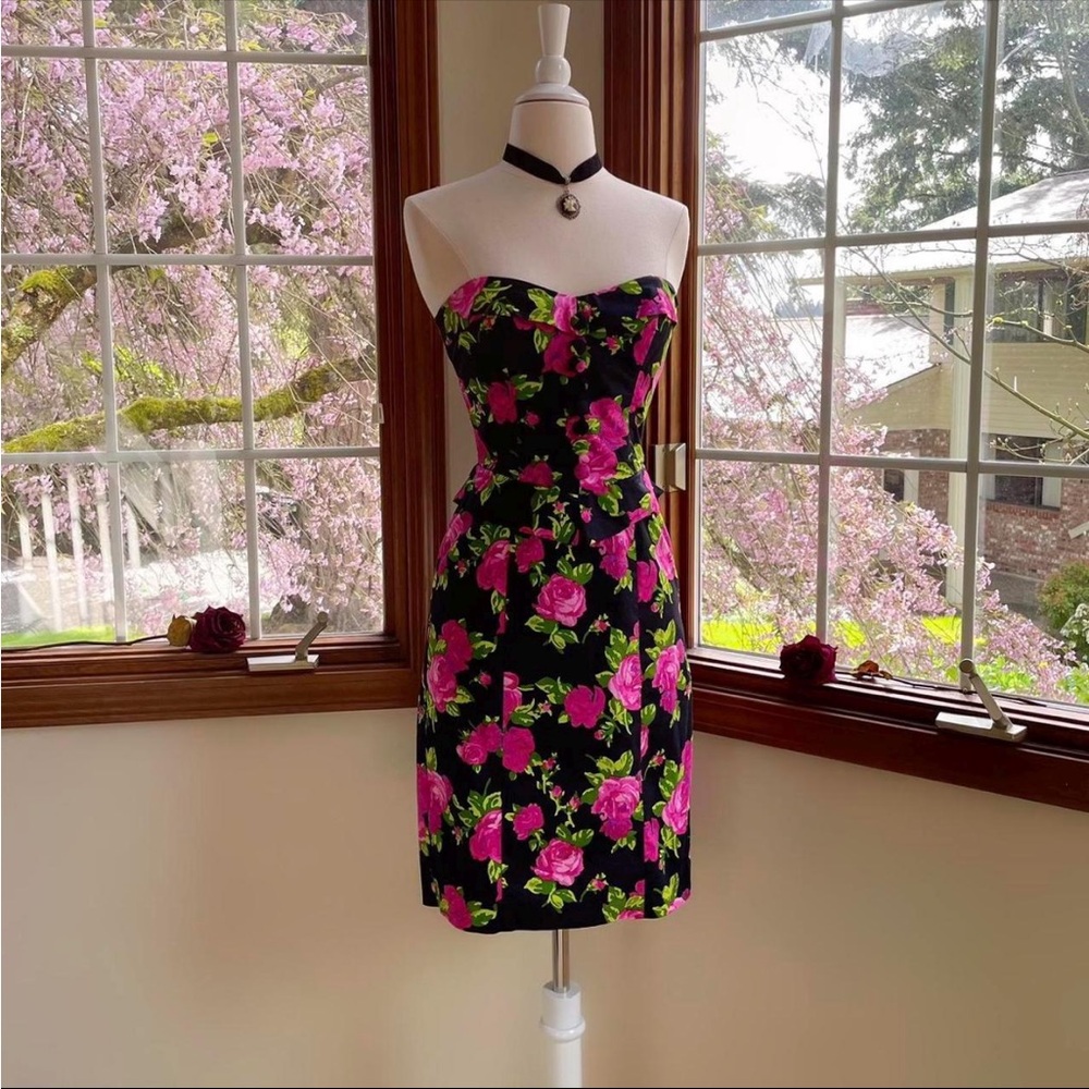 90’s Betsey Johnson black & pink floral rose print strapless bodycon dress